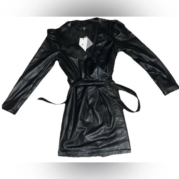 ECSD - NWT 7 For All Mankind Faux Leather Warp Dress Black Size Medium